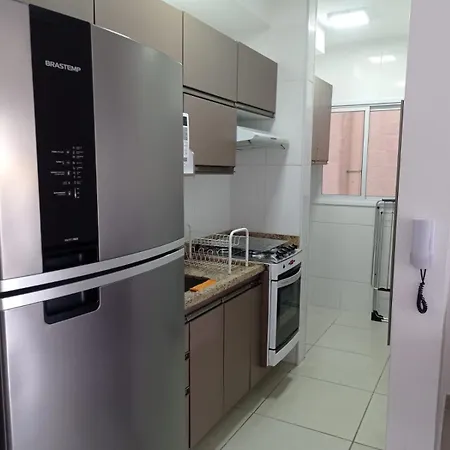 Apartamento Completo E Confortavel - Praia Das Toninhas-3